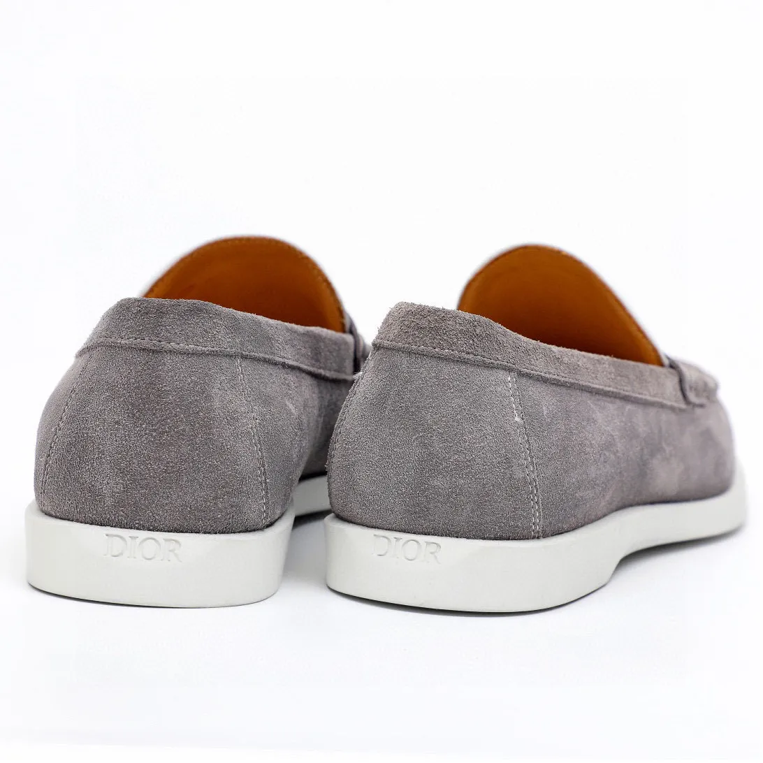 Men's shoes 💰460 💐Original packaging Product trademark: Dior "Dior" casual leather shoes Regular size: 38-44 (45.46.47🉑️Customized) Product materials: Selected Italian imported first-layer suede cowhide upper, imported water-dyed 🐂 cowhide lining. Strong three-dimensional visual effect, original rubber outsole Color: 3⃣️colors available